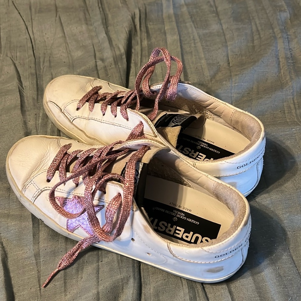 Golden Goose superstar